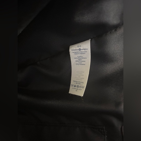 Black Lululemon Go Wild bag - Picture 10 of 12
